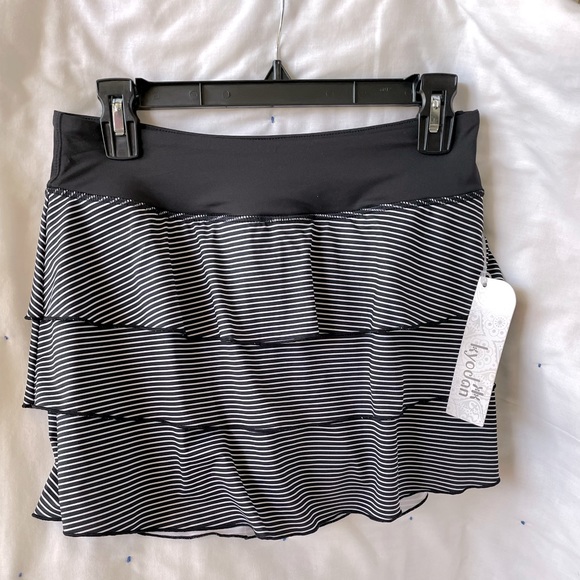 Kyodan Skirts Kyodan Xs Skirt Perfect Condition With Tags Poshmark